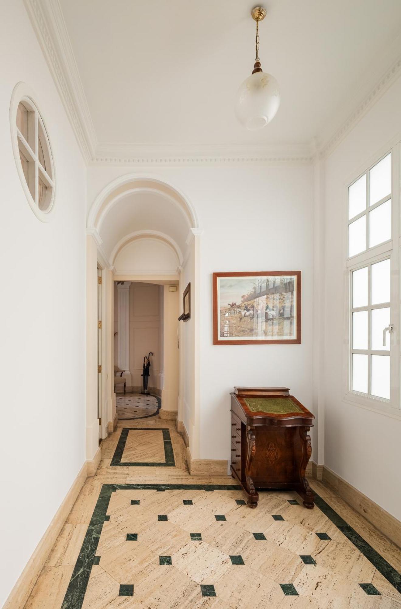 Lujoso Apartamento A Los Pies De La Catedral Seville Luaran gambar