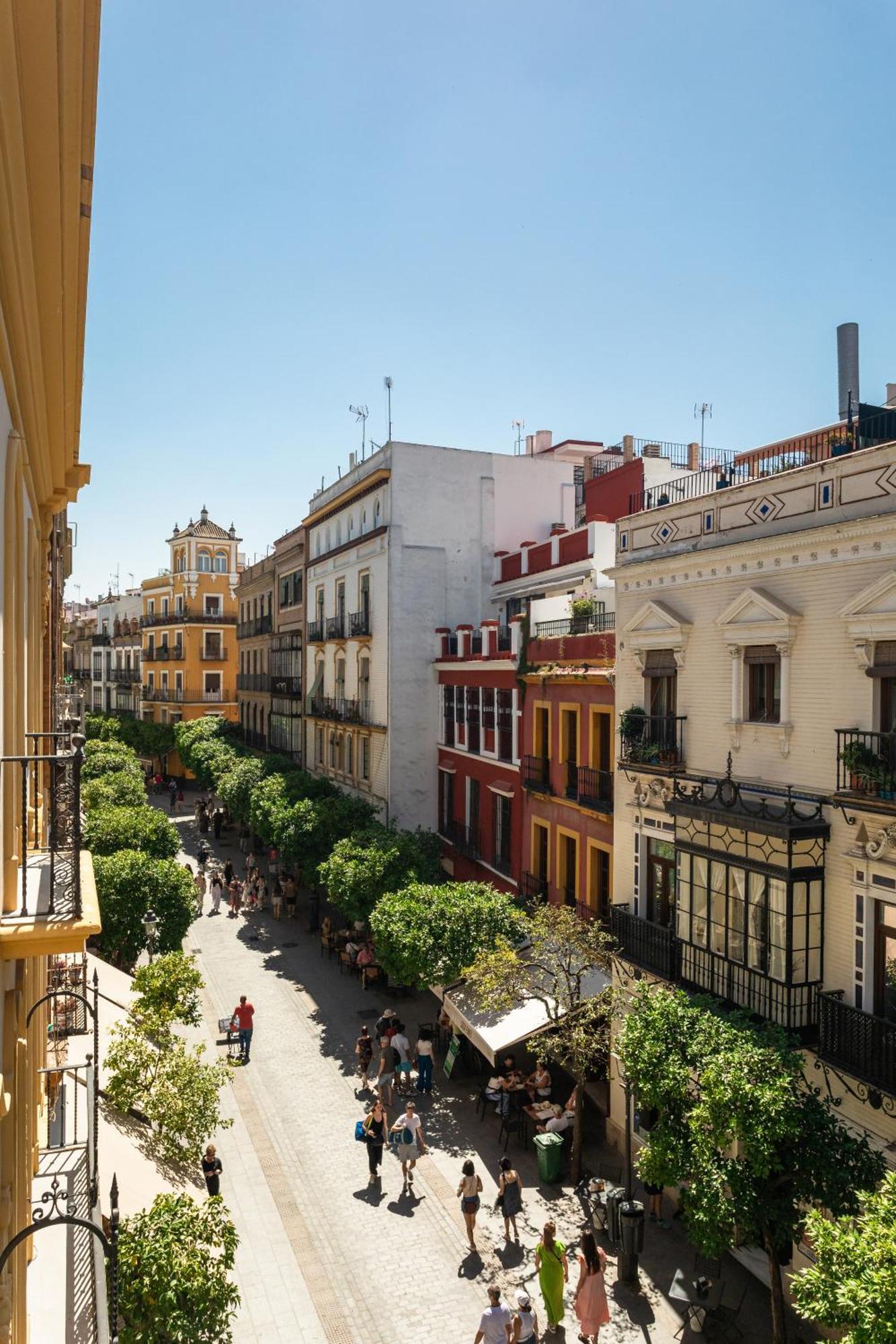 Lujoso Apartamento A Los Pies De La Catedral Seville Luaran gambar
